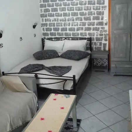 Pensión Port Pet Friendly 3*